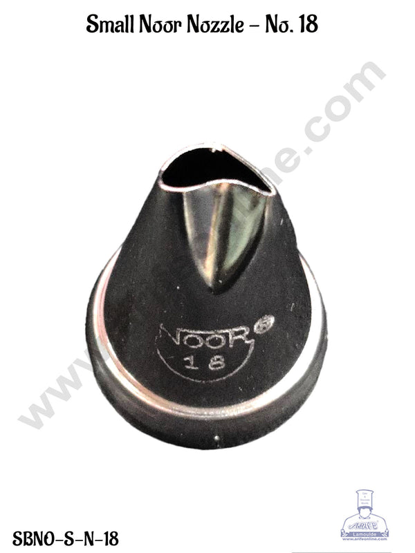 CAKE DECOR™ Small Stainless Steel Noor Nozzle No.18 Cake Icing with Collar Ring | Piping Steel Nozzle