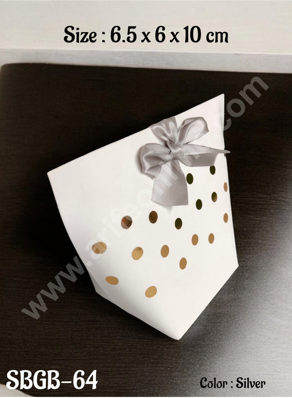 CAKE DECOR™ Goodie Bag For Hampers | Chocolate Box Hamper Box 10 Pcs Pack - Silver Ribbon SBGB-64-S