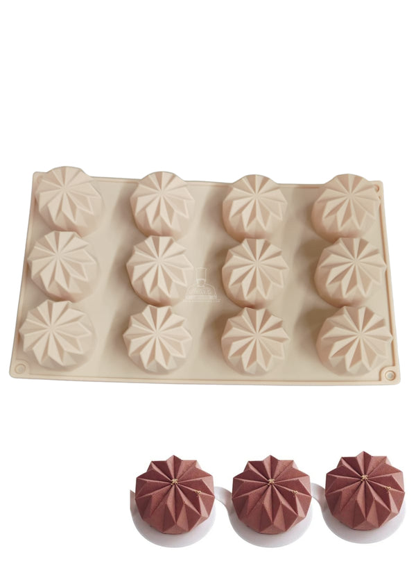 CAKE DECOR™ 12-Cavity Faceted Star Silicone Chocolate Mold - G393