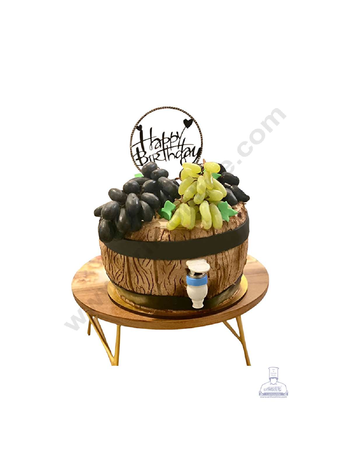 Barrel cake, the 'wood' is buttercream that I've engraved & painted, Ice  are mints🤣🥰 : r/cakedecorating