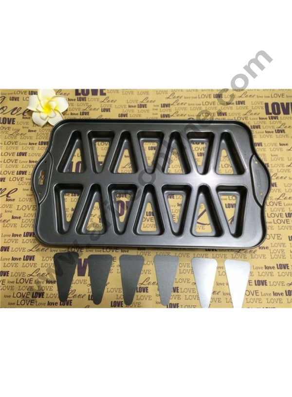 Cake Decor Non-Stick 14 Cavity Triangle Mini Cheesecake Pan with 14 Pieces Removable Bottom