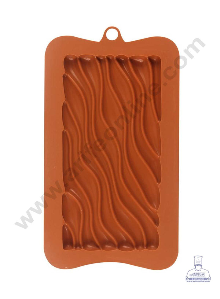 CAKE DECOR™ 1 Cavity Groovy Bar Shape Silicone Chocolate Mold ( SBCM-725 )