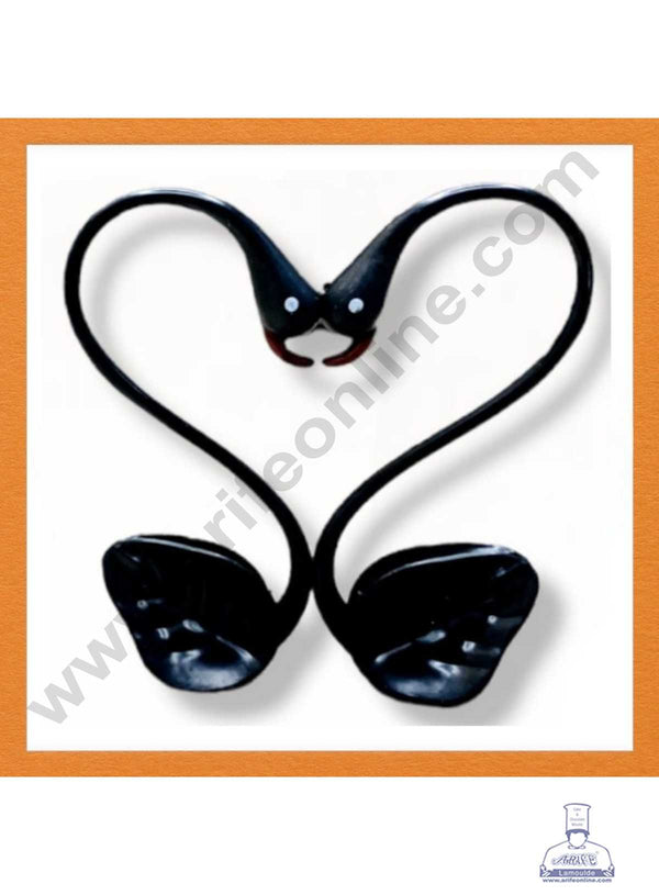 CAKE DECOR™ 1 Pieces Black Swan Heart Toys Cake Topper (SBAC-409)