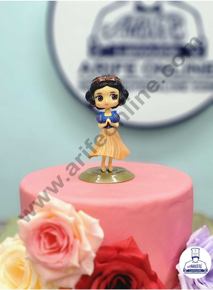 CAKE DECOR™ Pieces Princess Snow White Toys for Cake Toppers