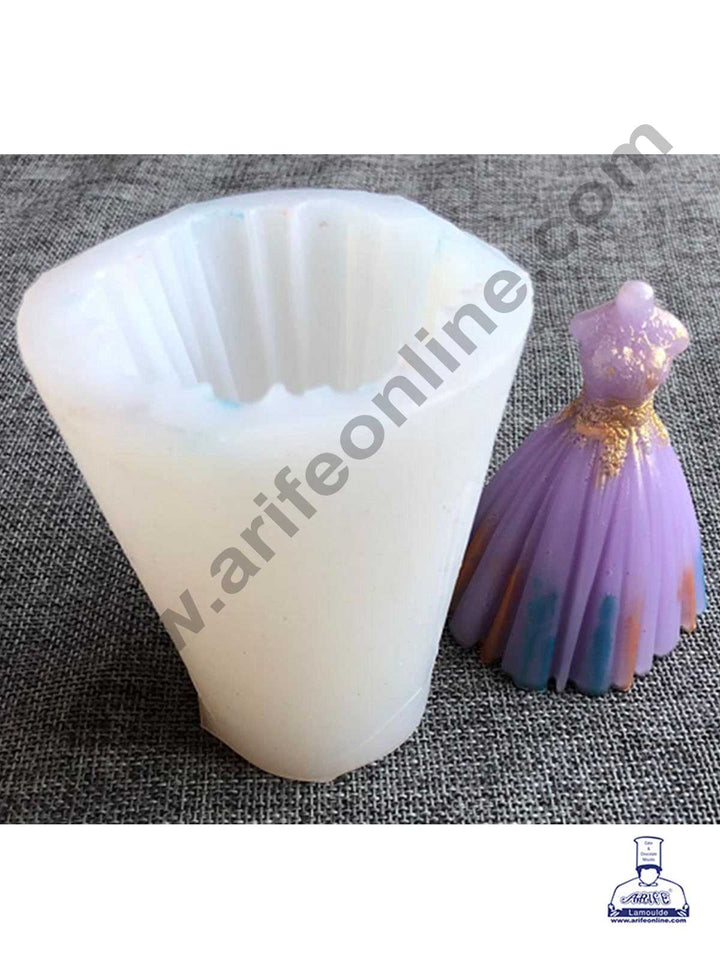 CAKE DECOR™ 3D Silicon 1 Cavity Wedding Dress Shape Shape Silicon Candle Moulds SBSP-DYF6162