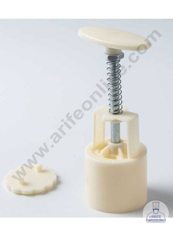 CAKE DECOR™ 7 Pcs Set Plastic Mix Shape Moon Cake Mould Plunger Mould ( SB-MOON-001 )