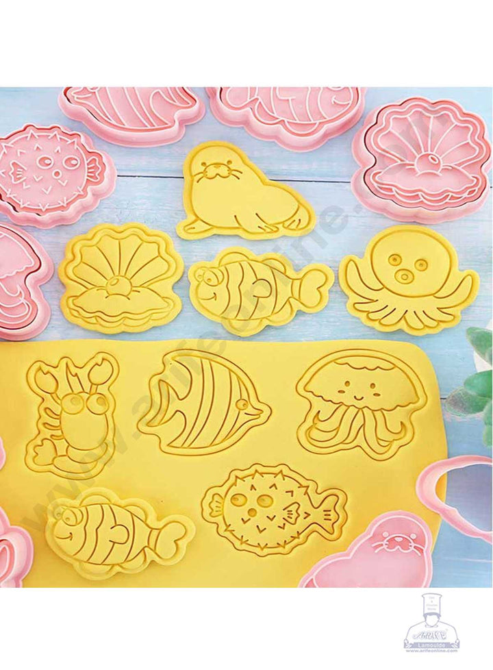 CAKE DECOR™ 8 Pcs Marine Life Theme Plastic Biscuit Cutter 3D Cookie Cutter (SBCK-25)