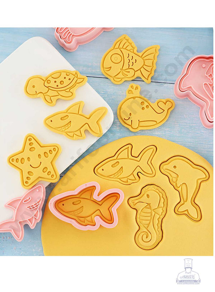 CAKE DECOR™ 8 Pcs Sea Theme Plastic Biscuit Cutter 3D Cookie Cutter (SBCK-17)