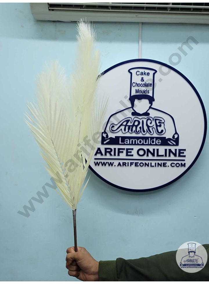 CAKE DECOR™ Cream Color Artificial Pampas Grass With Reeds For Cake Decoration Bouquet Wedding Party Centerpieces Decorative – Cream (1 Stick)