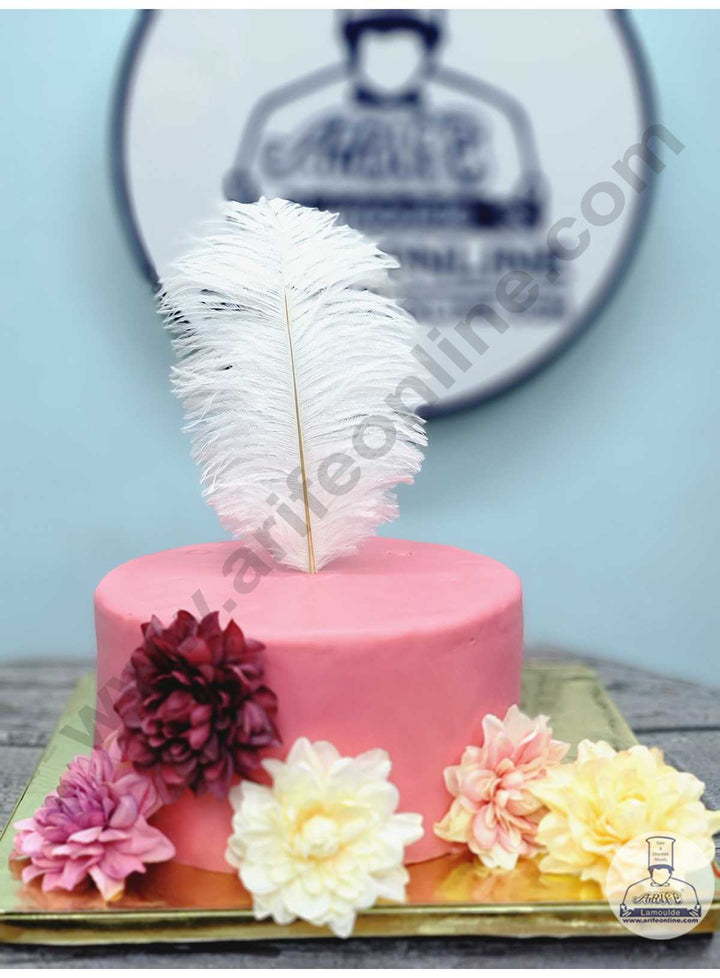 CAKE DECOR™ Ostrich Feather Topper For Cake Decorations - White ( 1 pc Pack )