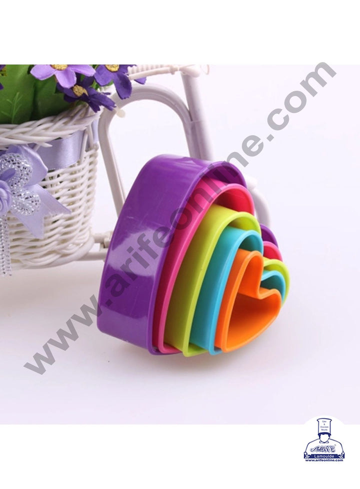 Cake Decor Plastic 5 pcs Heart Shaped Plastic Cookie Biscuit Pastry Fondant and Cake Cutter